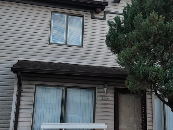 74 Wolkoff Ln #A, Staten Island, NY 10303