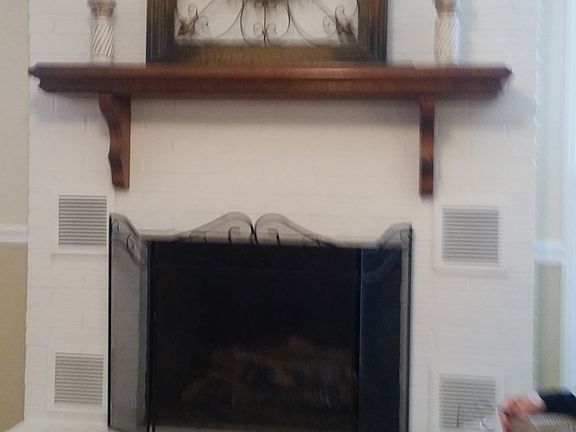 4th image of 813 Laurel Dr