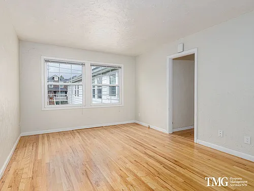 Regency Park Apartments Photo 1