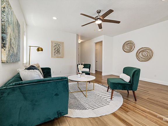 5th image of 4888 N Predo Ave