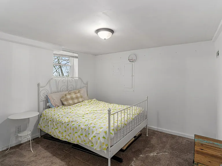3305 Cocoa Dr — Photo 9