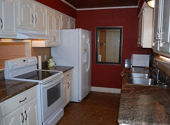 5th image of 4027 Idaho Ave