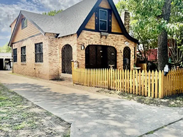 1632 W Olmos Dr, San Antonio, TX 78201