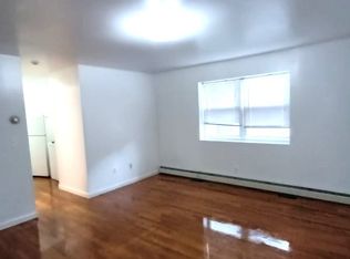 (Undisclosed Address), Bronx, NY 10465