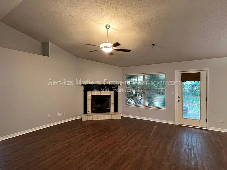 4742 Spencer Oaks Blvd — Photo 4