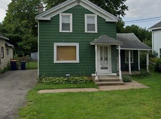 233 South St, Lockport, NY 14094
