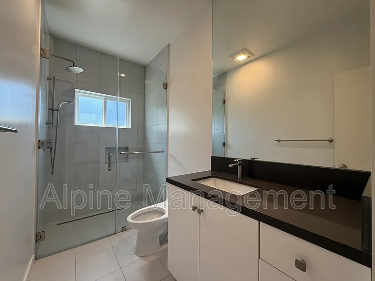 1163 W Iowa Ave — Photo 22