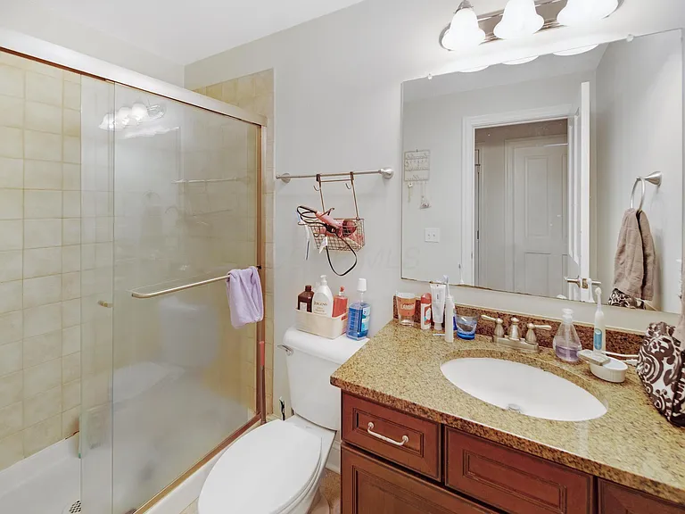 1018 Perry St #10-101 — Photo 18