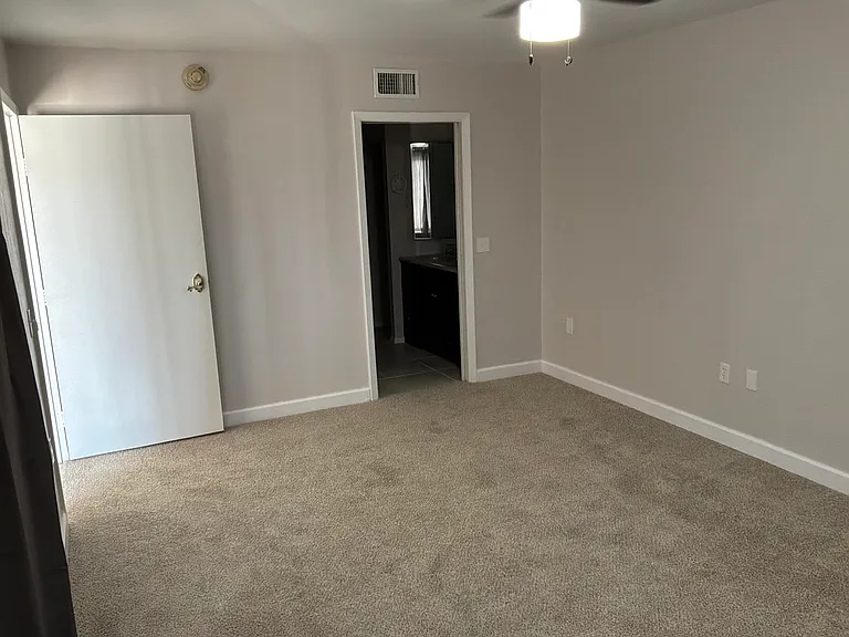 Main bedroom