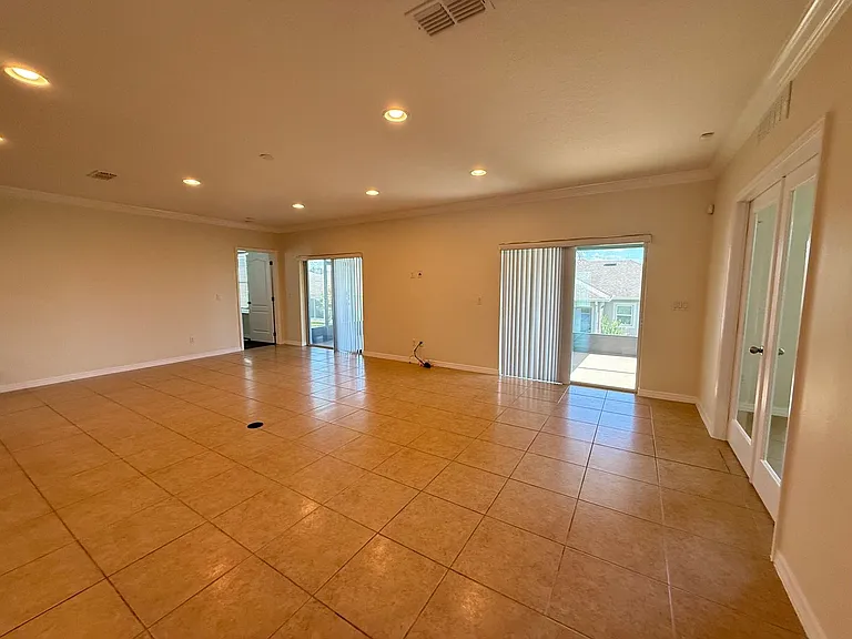 1220 Water Willow Dr — Photo 6