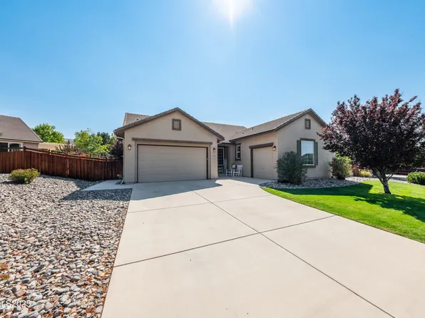 6756 Fabric Dr, Sparks, NV 89436
