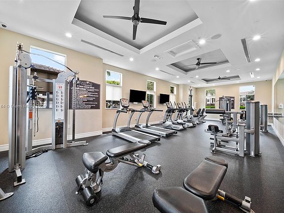 4th image of 15053 SW 115th Ter Unit 15053