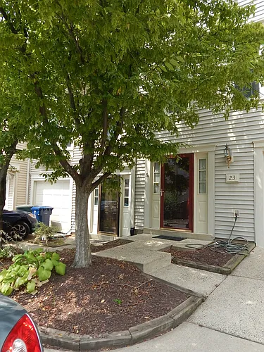 23 S Floyd St Photo 1