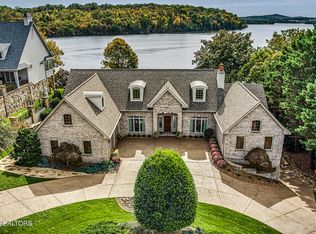 135 Big Water Dr, Vonore, TN 37885