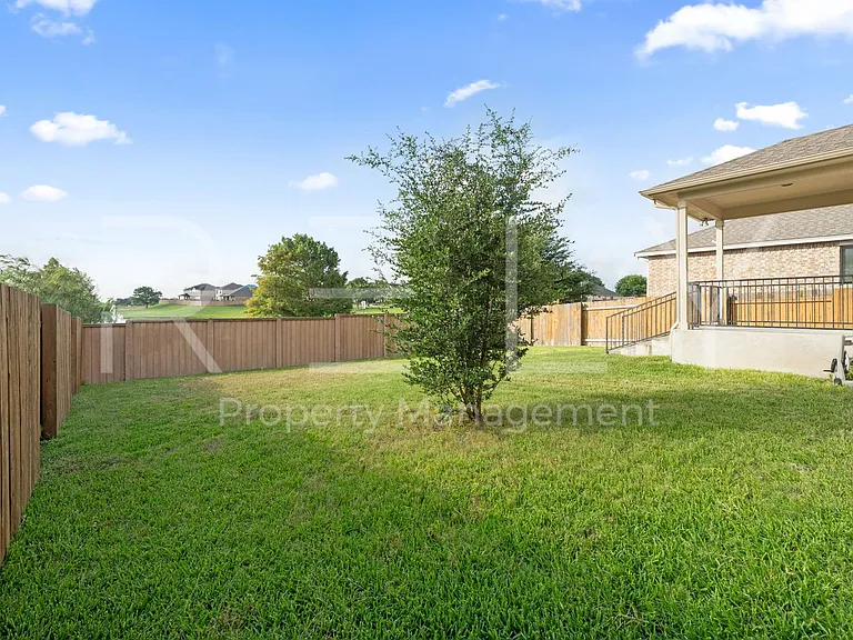 1405 Sunny Meadows Loop — Photo 45