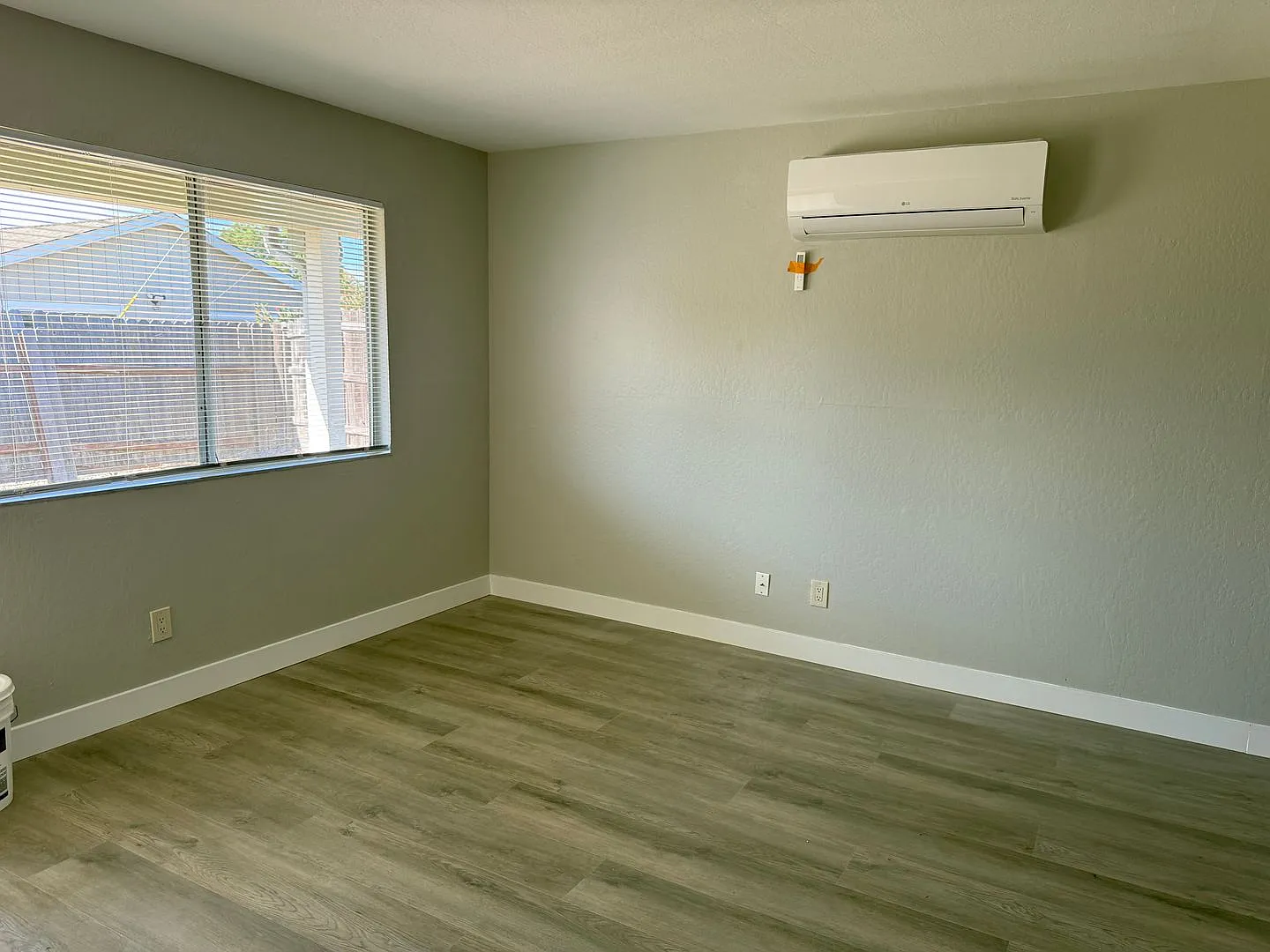 Wilson, A & B, 1409 — Photo 3