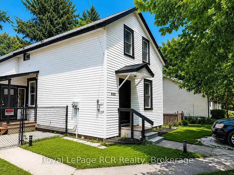 526 Alice St — Photo 1