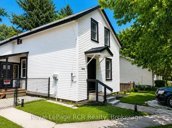 526 Alice St, North Huron, ON N0G 2W0