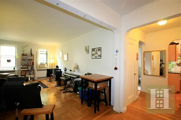 Rented by Halstead Real Estate | media 2