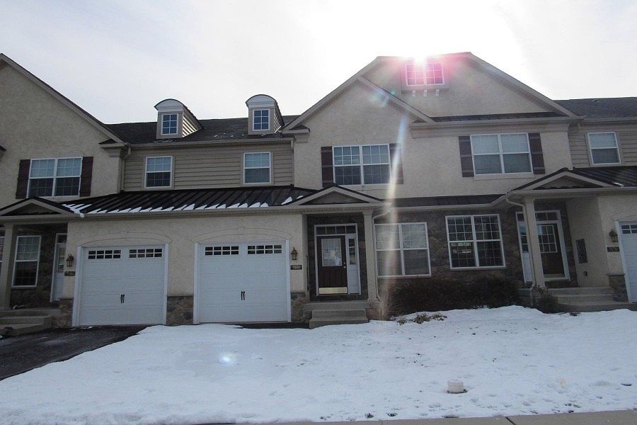 1st image of 3168 Brookside Dr