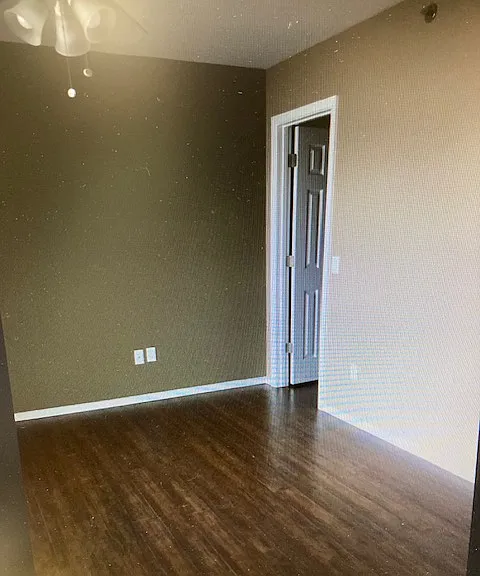 723 W Hill Dr #3 — Photo 6