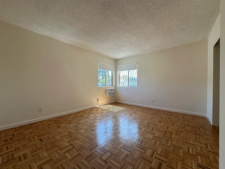 Bedroom No. 1
