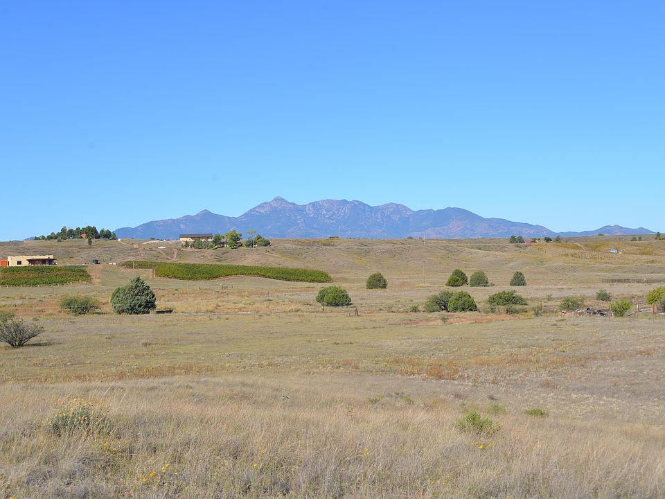 1st image of 48 Wagon Wheel Ln #37