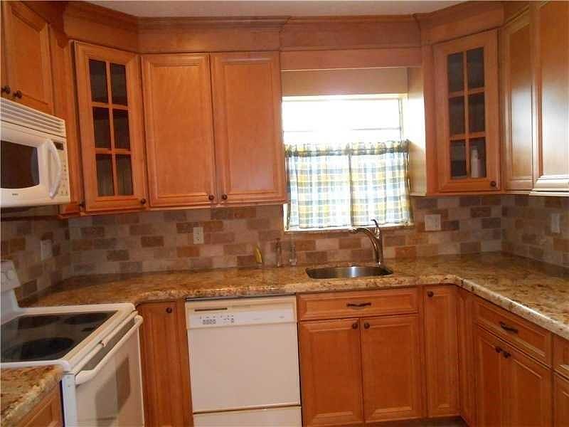 2nd image of 7361 W Sunrise Blvd APT B1