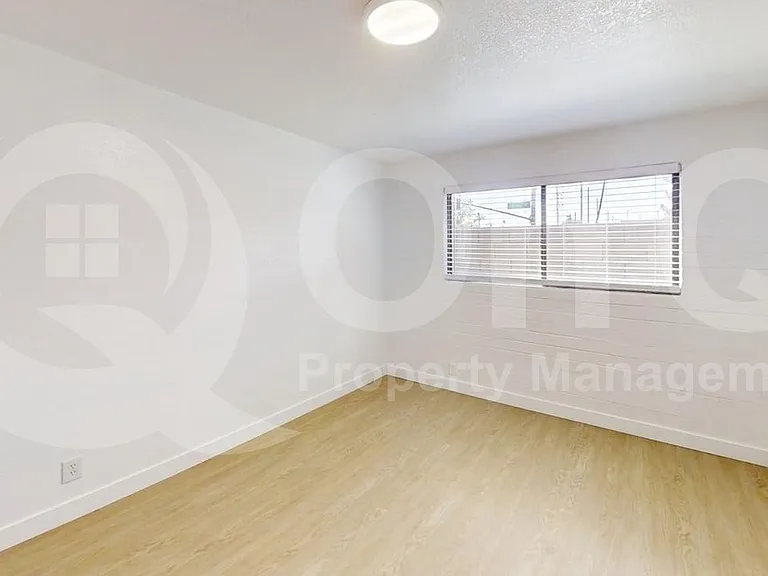1840 W Thomas Rd #14 — Photo 8