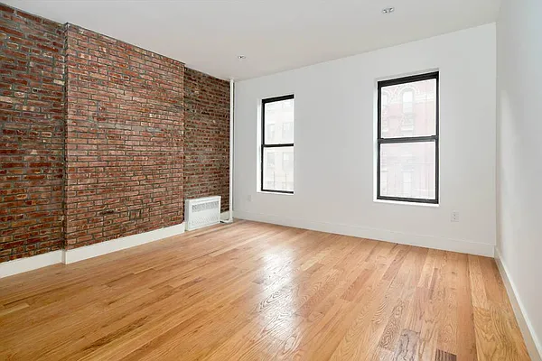 Rented by Town Residential | media 20