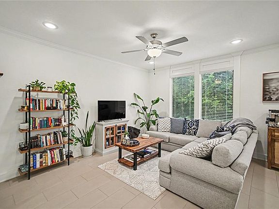5th image of 7438 Grand Slam St