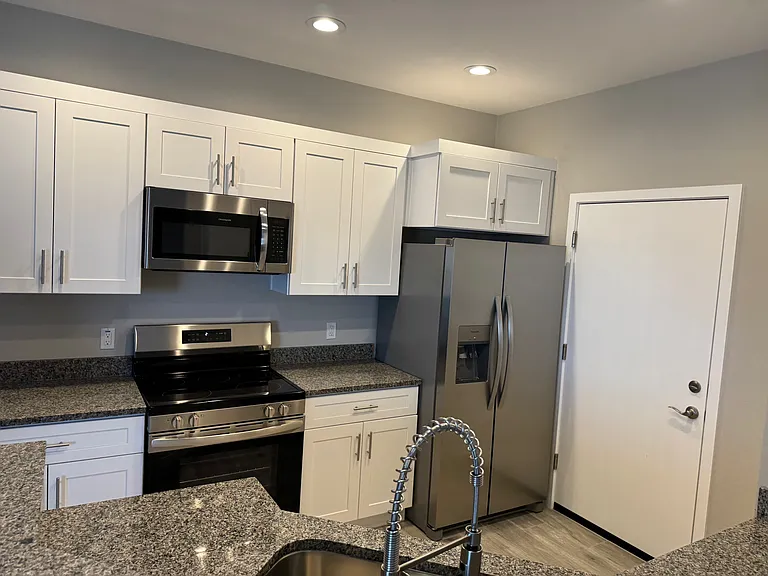 13271 S Lilac Cir #B — Photo 1