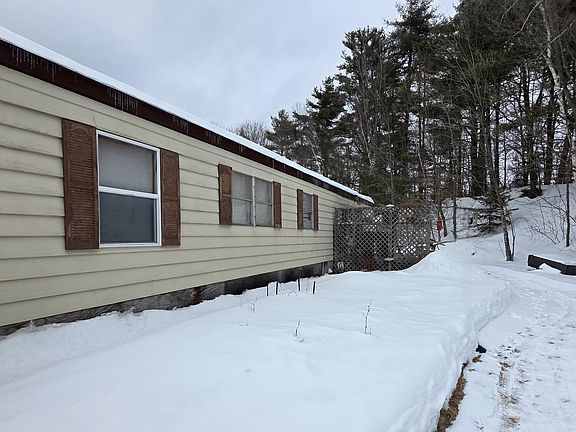 4th image of 28 Vaillancourt Drive #23