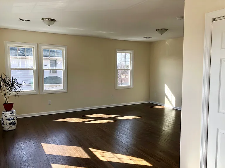 119 Livingston Ave #2 — Photo 3