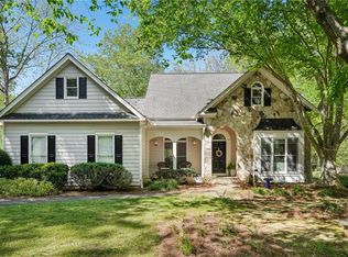 2095 Southers Cir, Suwanee, GA 30024