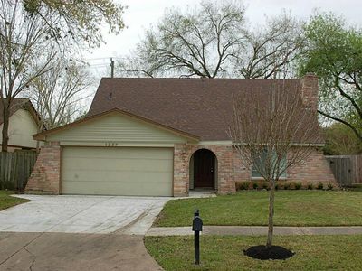 1227 Pinecroft Dr, Sugar Land, TX, 77498