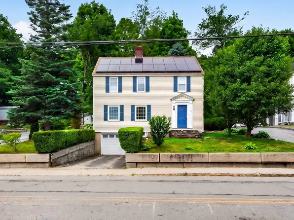 118 Blossom St, Fitchburg, MA 01420