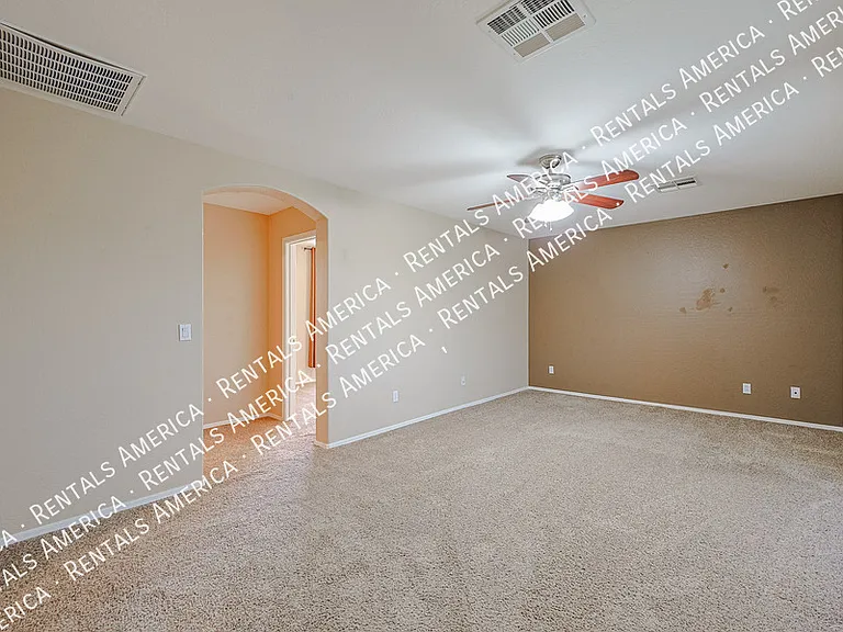 2512 W Old Paint Trl — Photo 24