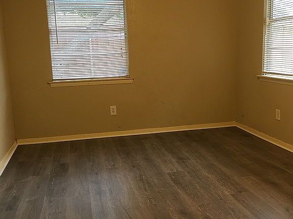 5th image of 1110 Crestridge Dr
