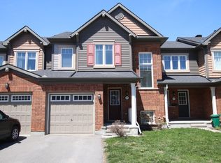 216 Bensinger Way #216, Ottawa, ON K2S 0P1