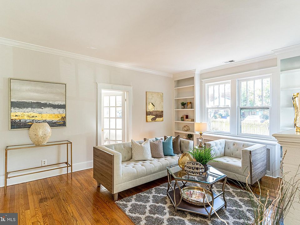 1st image of 2401 Terrett Ave