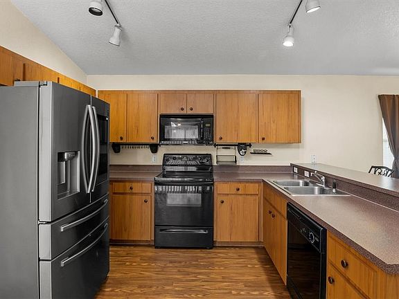 4th image of 6732 BORDEAUX BOULEVARD