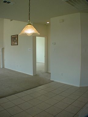 4th image of 5332 Vestia Dr