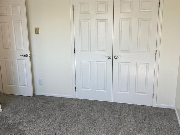 3rd image of 519 S Main St APT 13