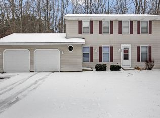 4582 64th St, Holland, MI