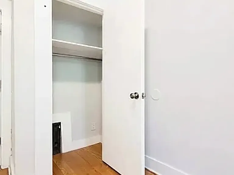 140A Lexington Ave #4 — Photo 5