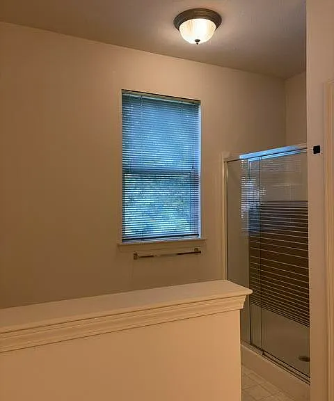 1452 Fox Pointe Cir — Photo 14