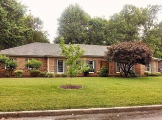 1016 Sheringham Ct, Kingsport, TN 37660