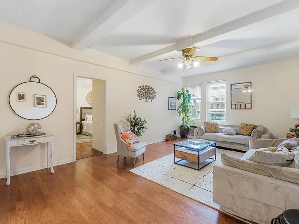 50 Glenwood Avenue image 12 of 30