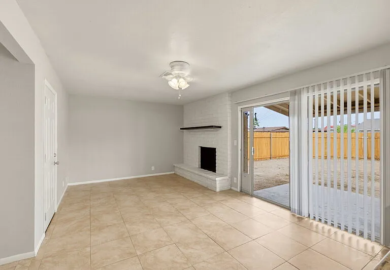 1224 E 9th Ave — Photo 10